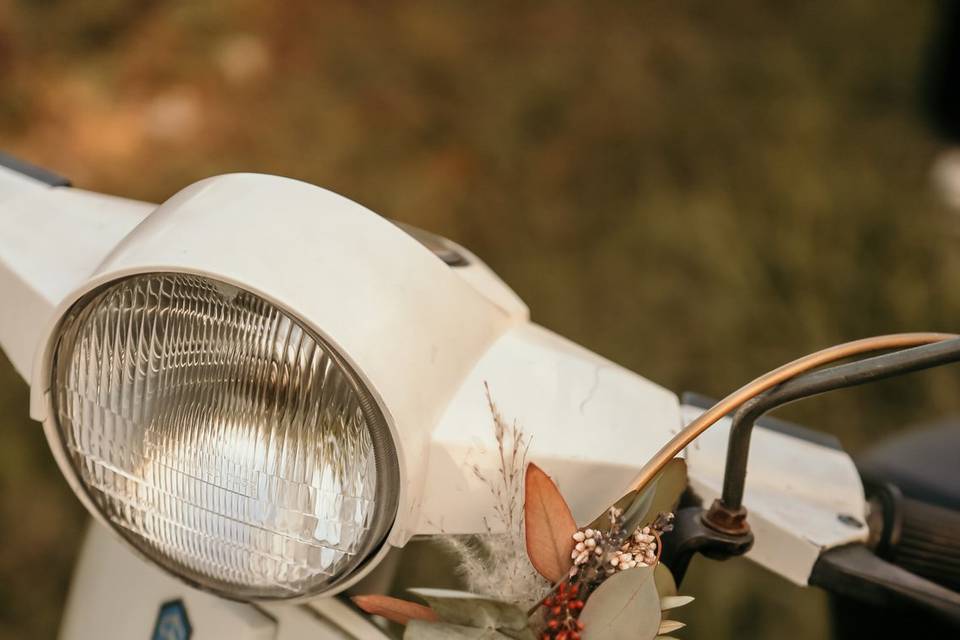 Matrimonio in Vespa