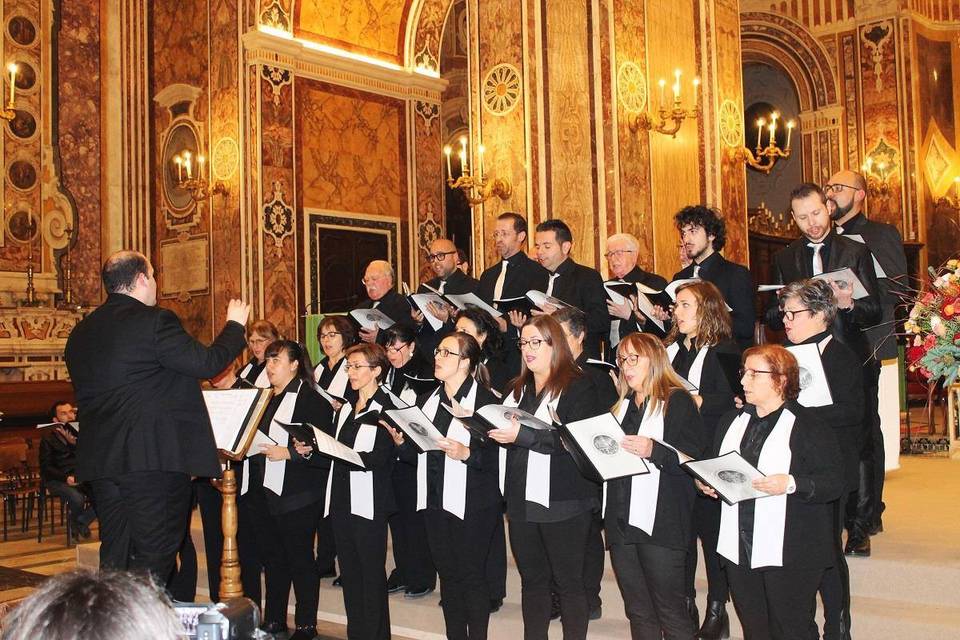 Schola Cantorum ed Ensemble Dominum