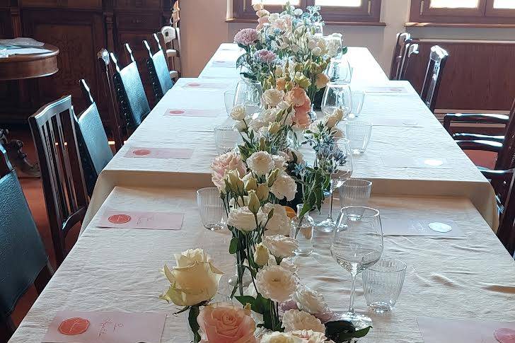 Allestimento con vasetti di ve