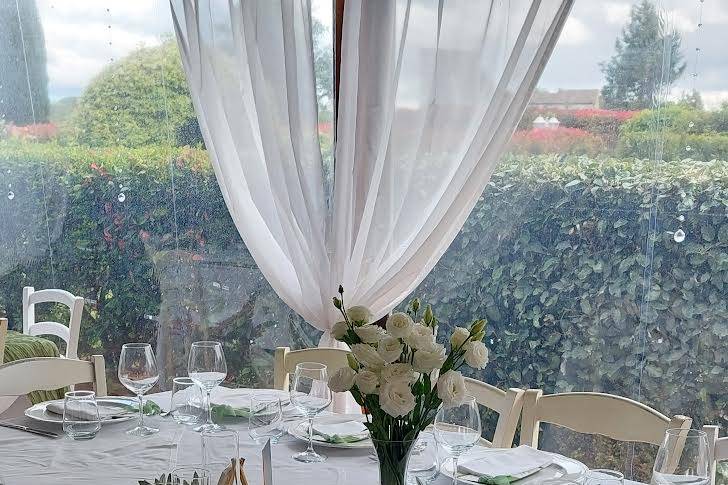 Decanter con fiori