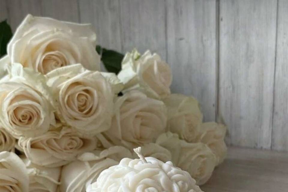 Candele Sfere Di Rose