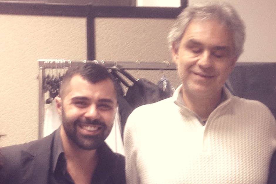 Con Bocelli come corista