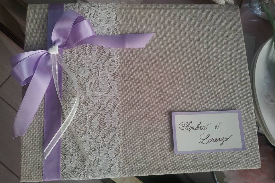 Guestbook realizzato a mano