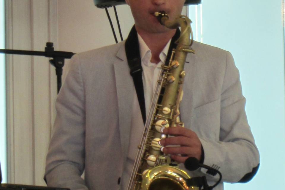 Sax live durante il matrimonio