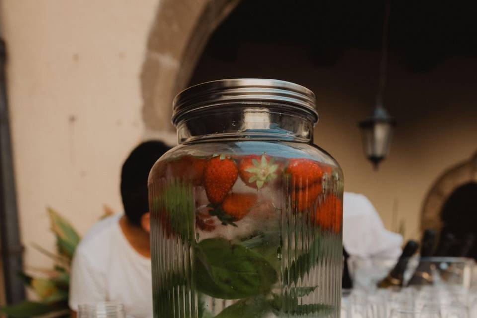 dispenser_acqua_fraschetta_fragole