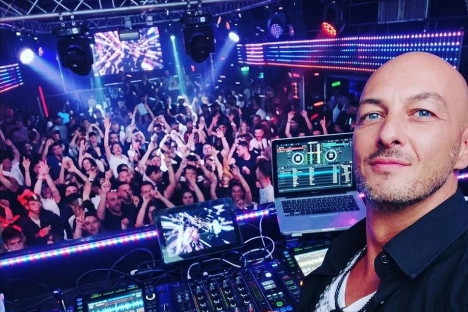 Dj e direttore artistico