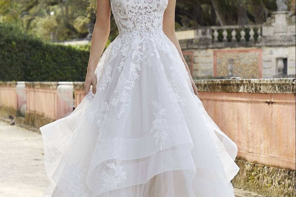 Abito Mori Lee