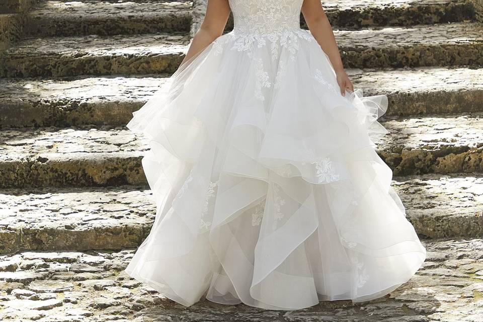 Abito Mori Lee