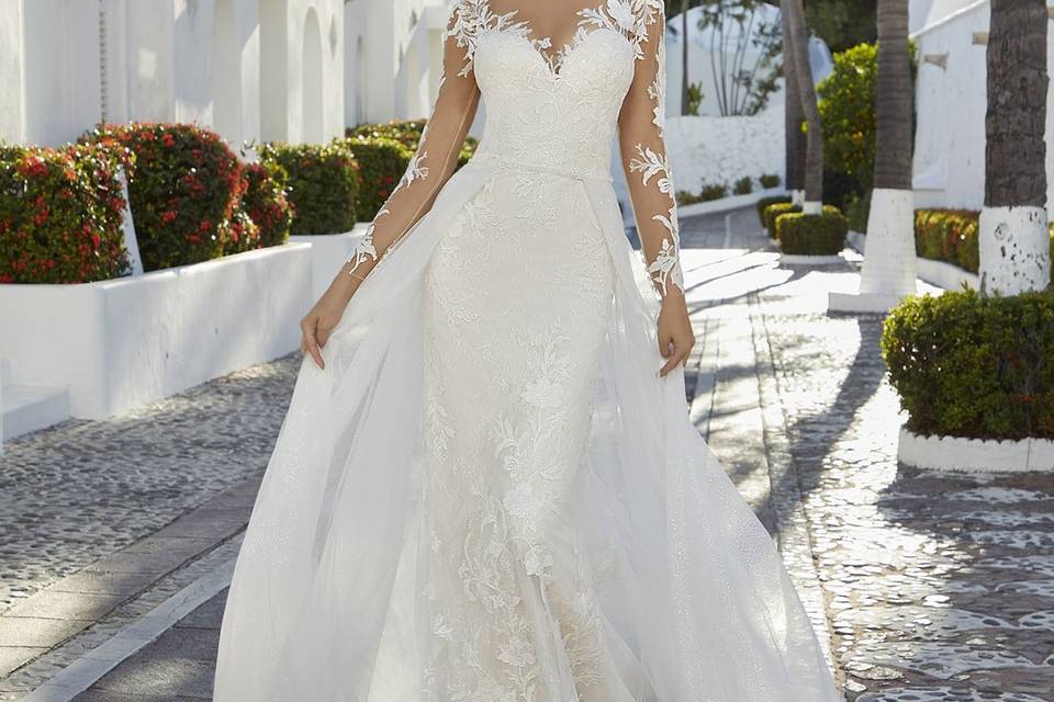 Abito Mori Lee