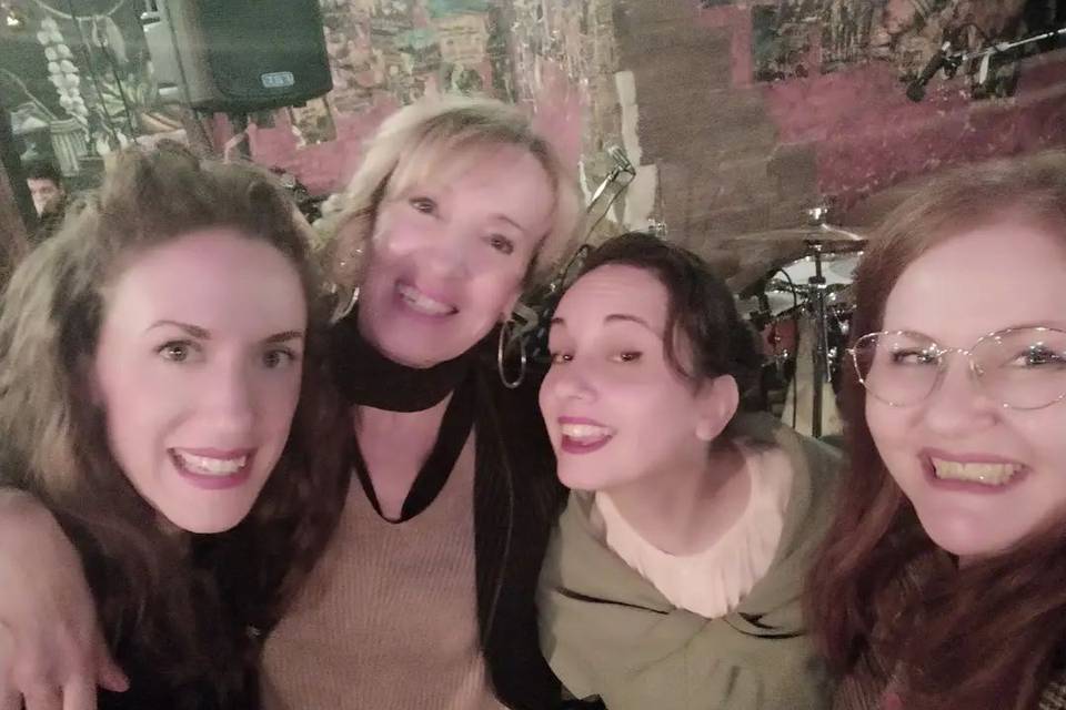 Le Signorine Buonasera Quartetto Femminile
