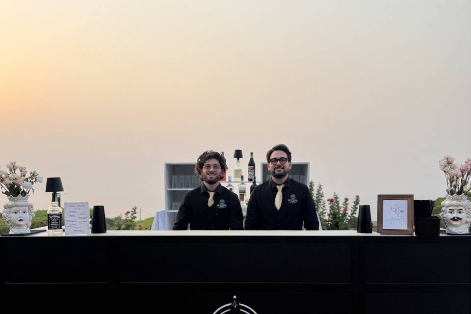 Cocktail bar