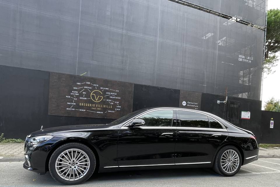 Luxury Car