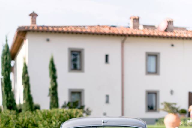 Noleggio Auto d'Epoca per Cerimonie e Matrimoni in Umbria  Maggiolone,  Volkswagen T1, Citroen DS, Porsche 911 e Altro a Perugia, Terni, Foligno e  Spoleto