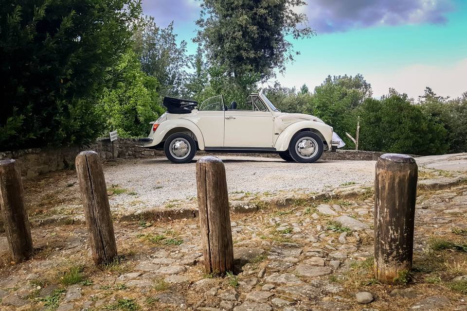 Maggiolino cabrio bianco