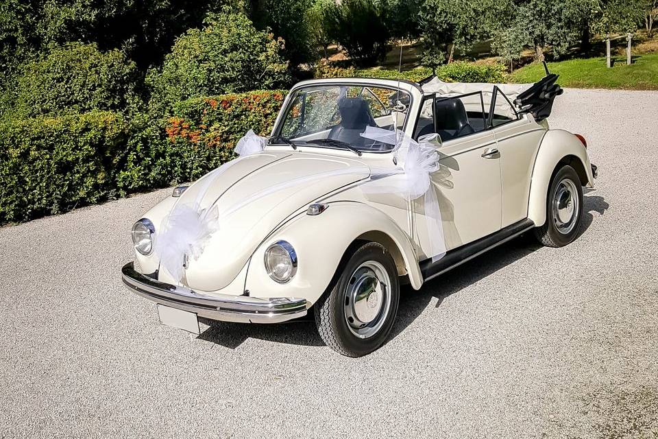 Maggiolino cabrio crema