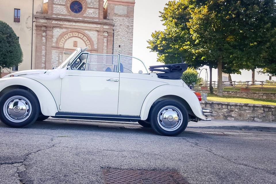 Maggiolino bianco cabrio