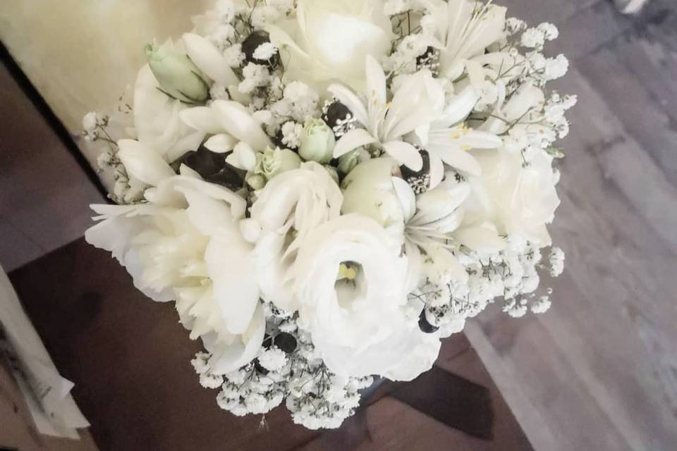 Bouquet Sposa in bianco e nero