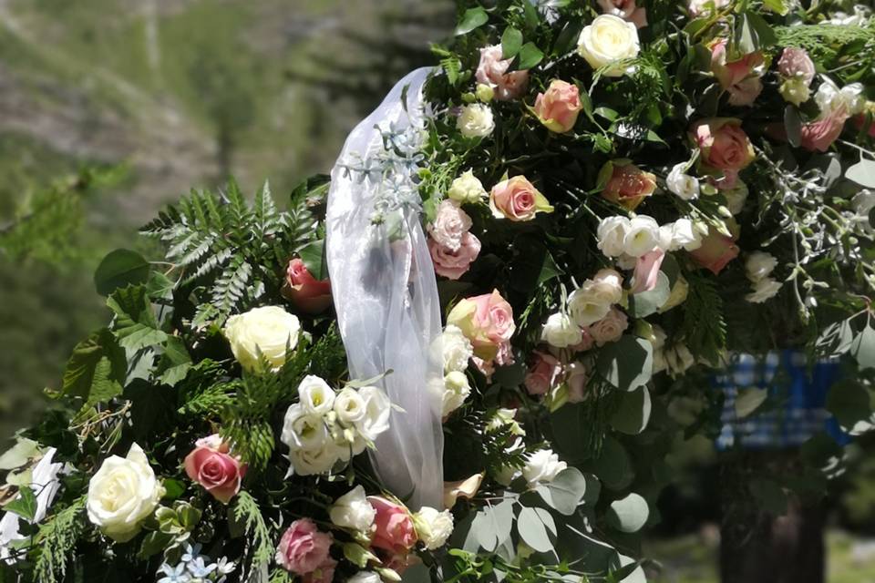 Fiori arco e organza