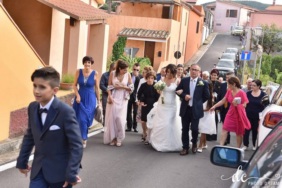 Processione verso chiesa