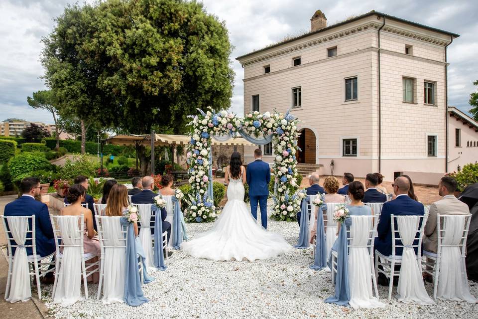 Cerimonia sul portico