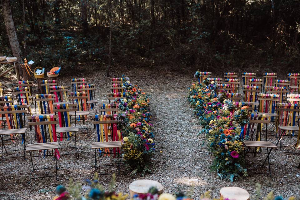 Rito hippie nel bosco