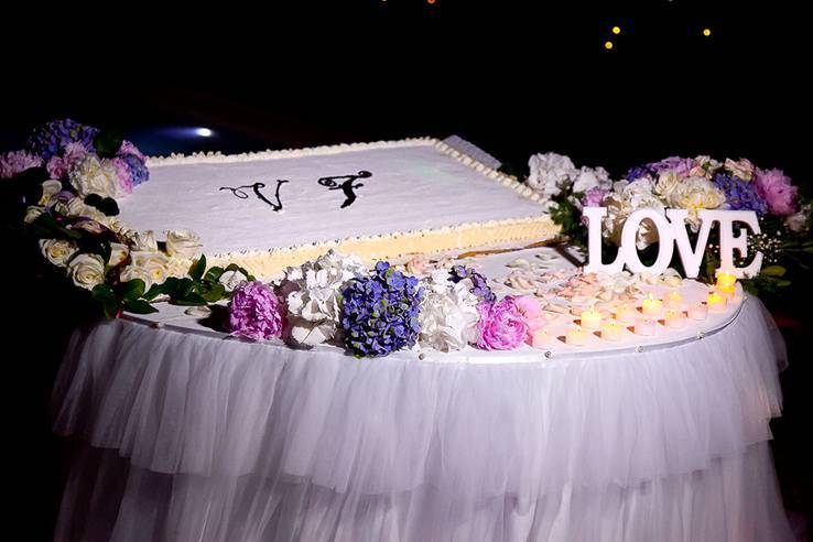 Cake table 2