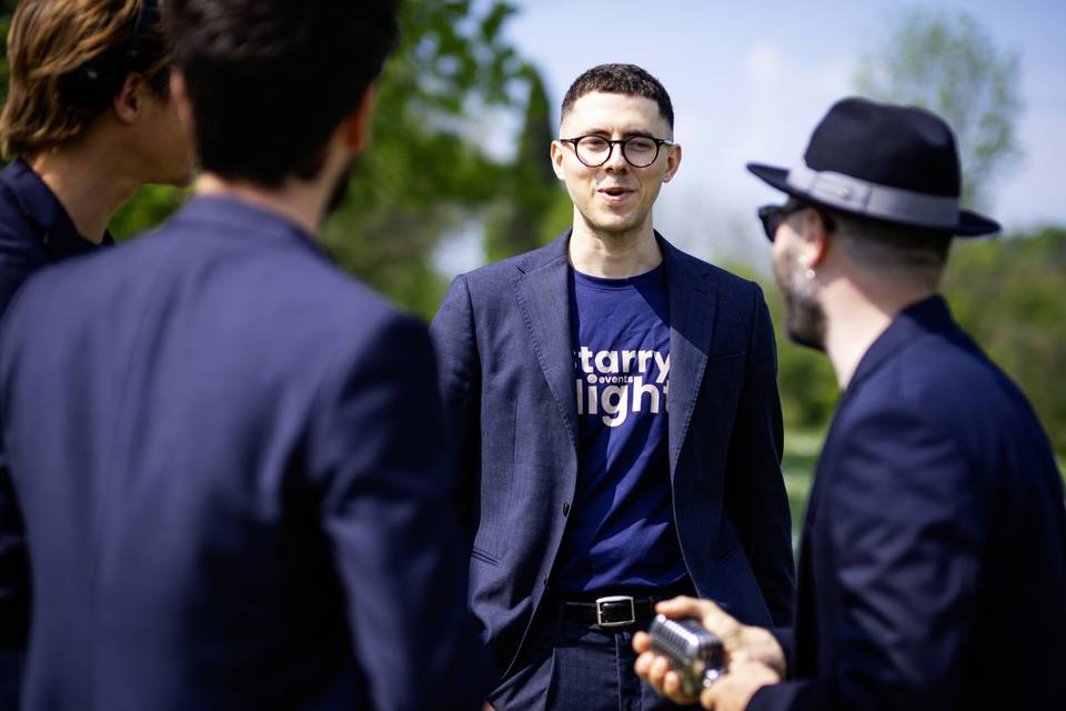 Starry Night Events | Djs - Speakers - Audio