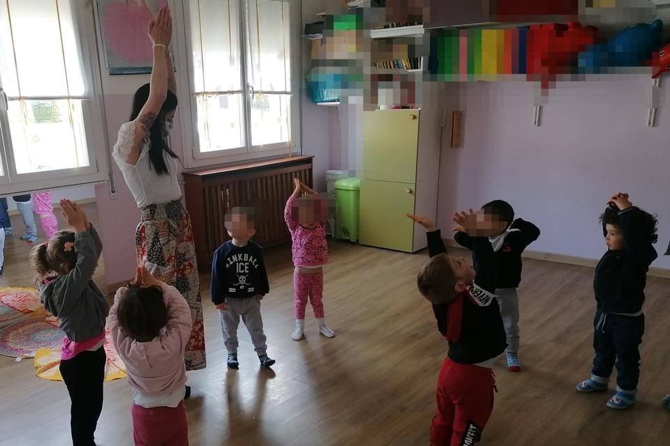 Chiara - Yoga e Intrattenimento per Bambini