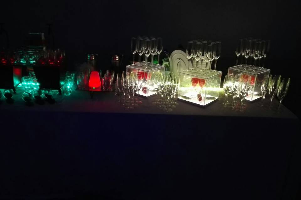 Aperitivo illuminato