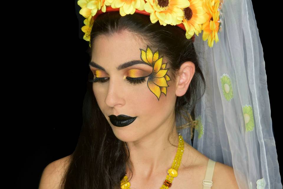 Artistic Make-up