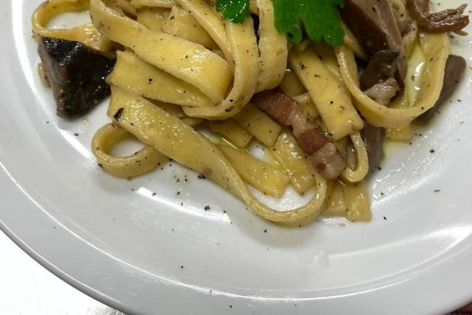 Fettuccine funghi