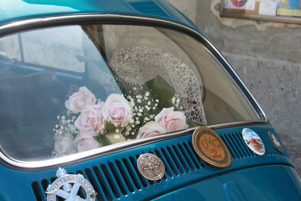 L'auto della sposa