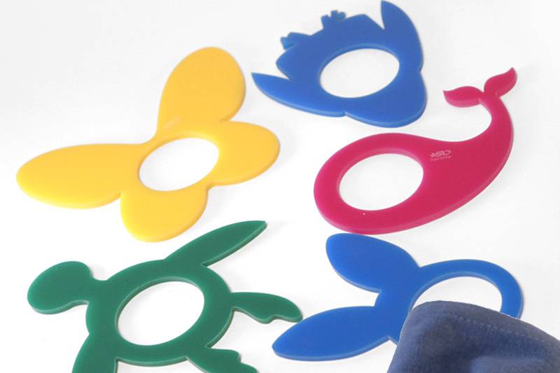 Fermatovaglioli in plexiglass