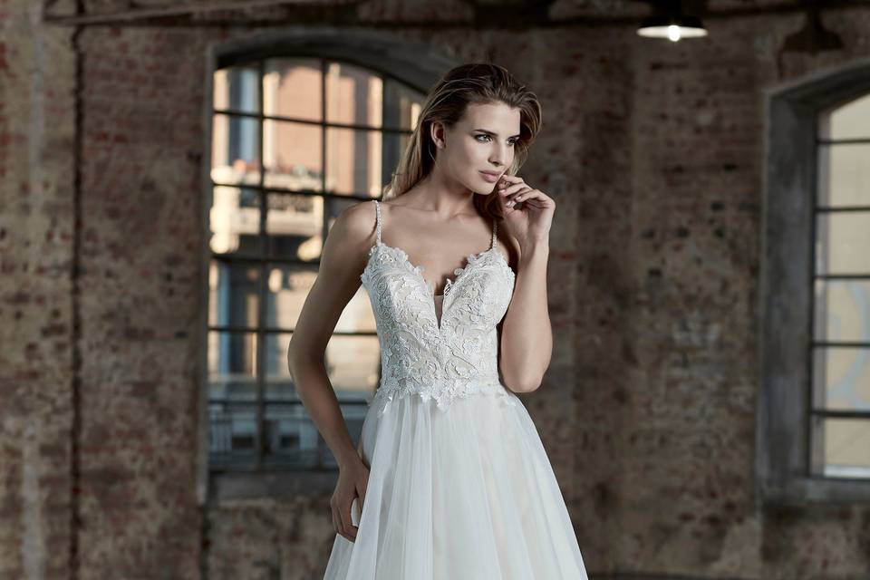 Venus Bridal 2020