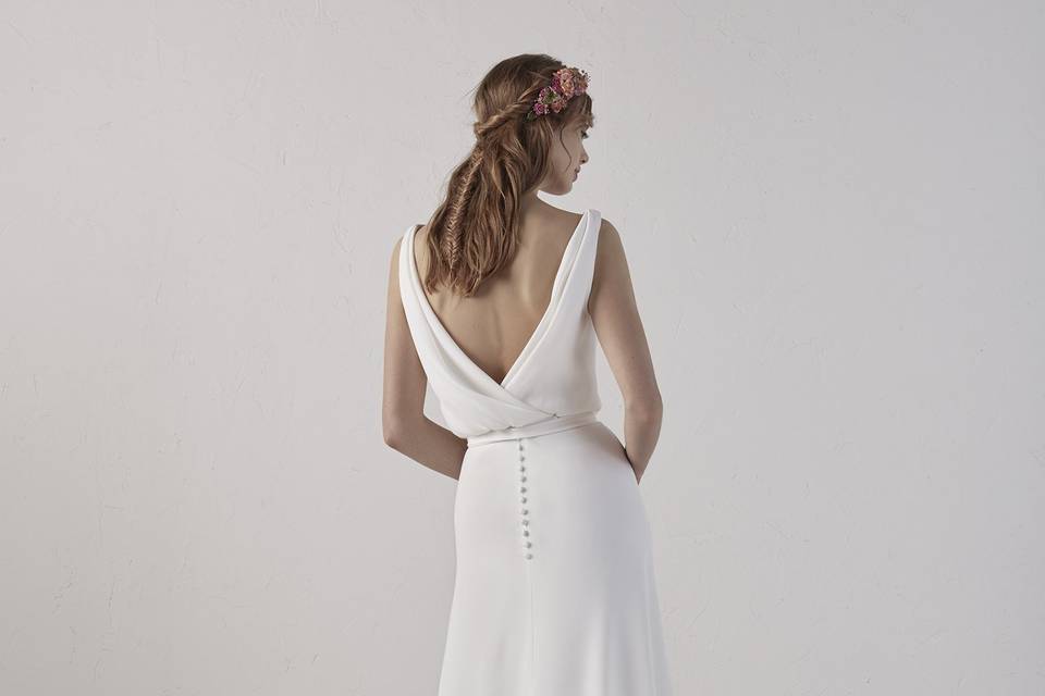 Pronovias '19 - mod. Efia