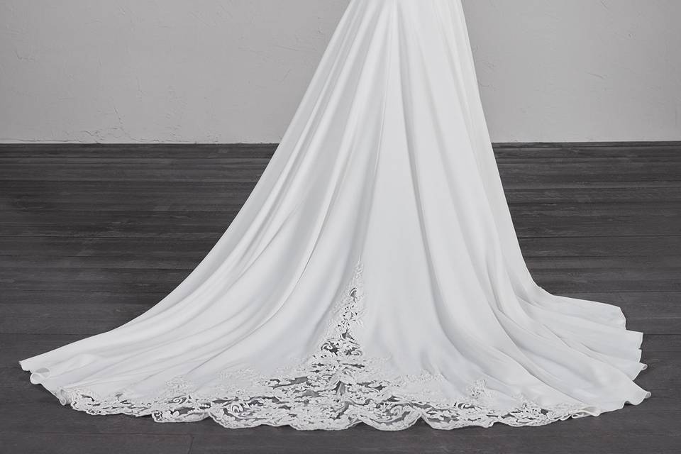 Pronovias '19 - mod. Enol