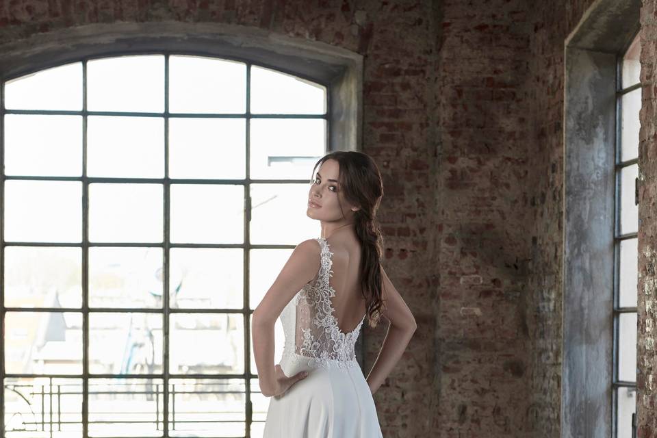 Venus Bridal 2020