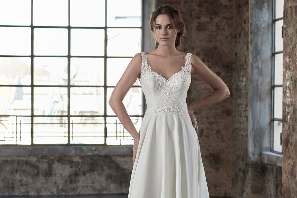 Venus Bridal 2020