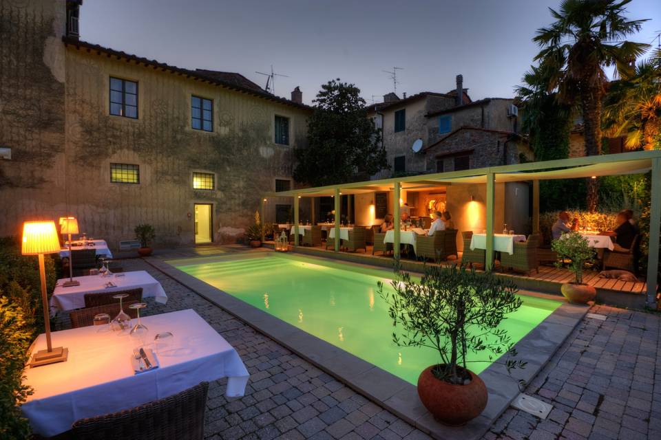 Piscina terrazza ristorante