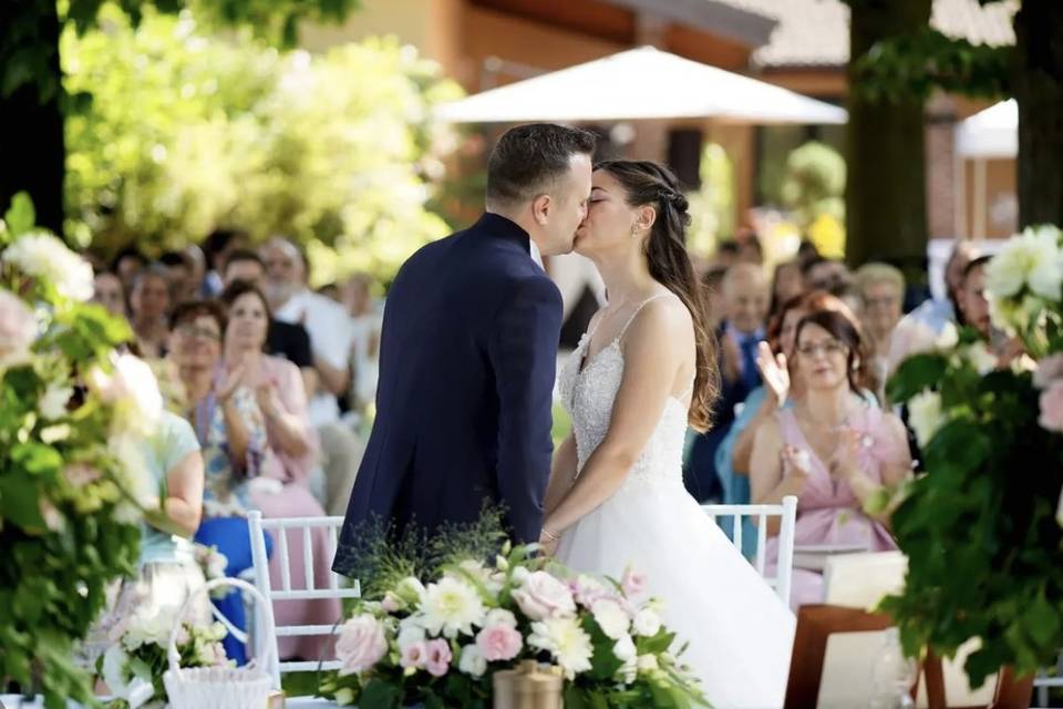 Gabriella Maran Celebrante