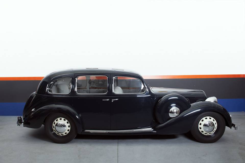 Alfa Romeo 1936 limousine