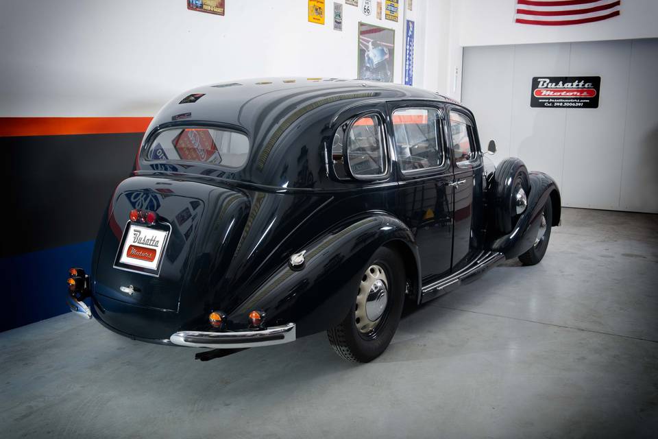 Alfa Romeo 1936 limousine