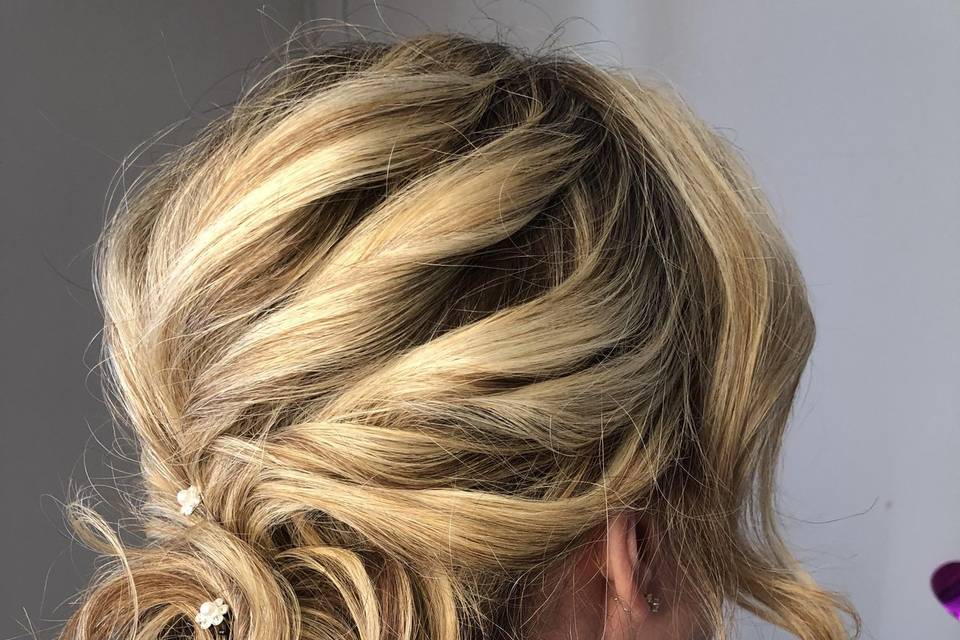 Messy bun