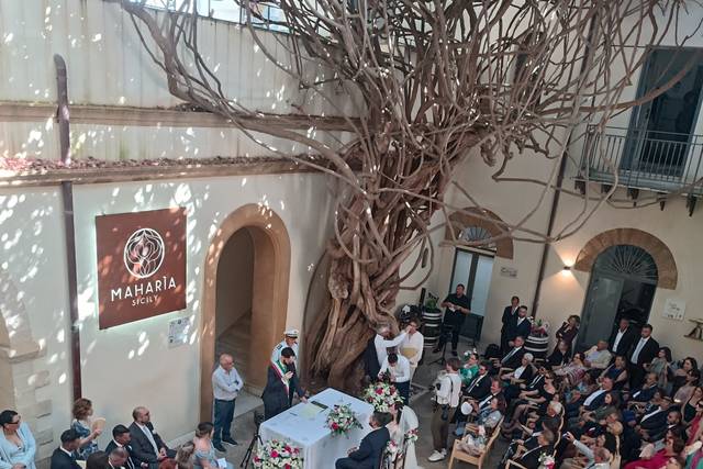 Cortile della bouganvillea
