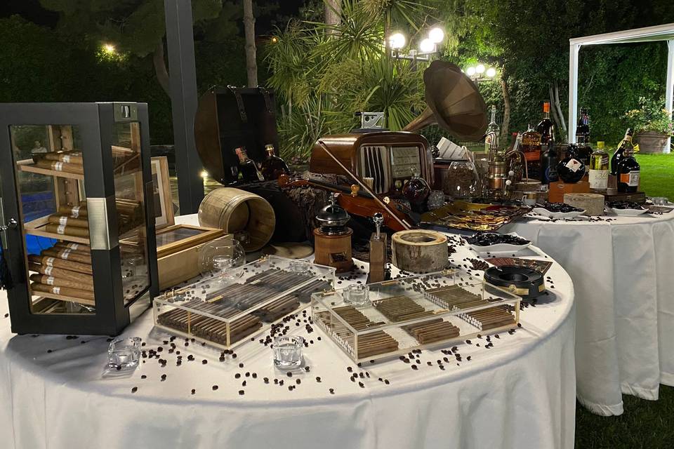 Cigar lounge
