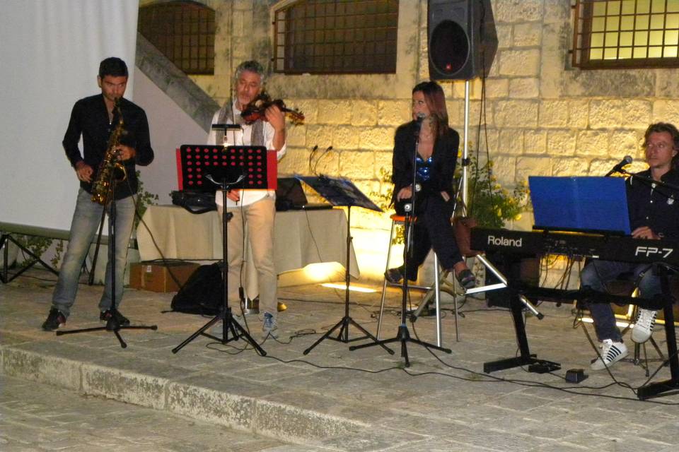 Live band