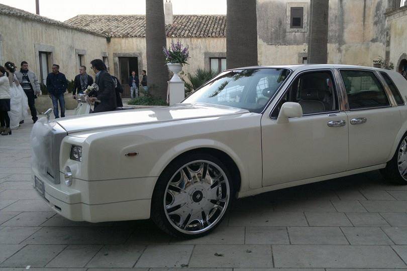 Cerimonial car