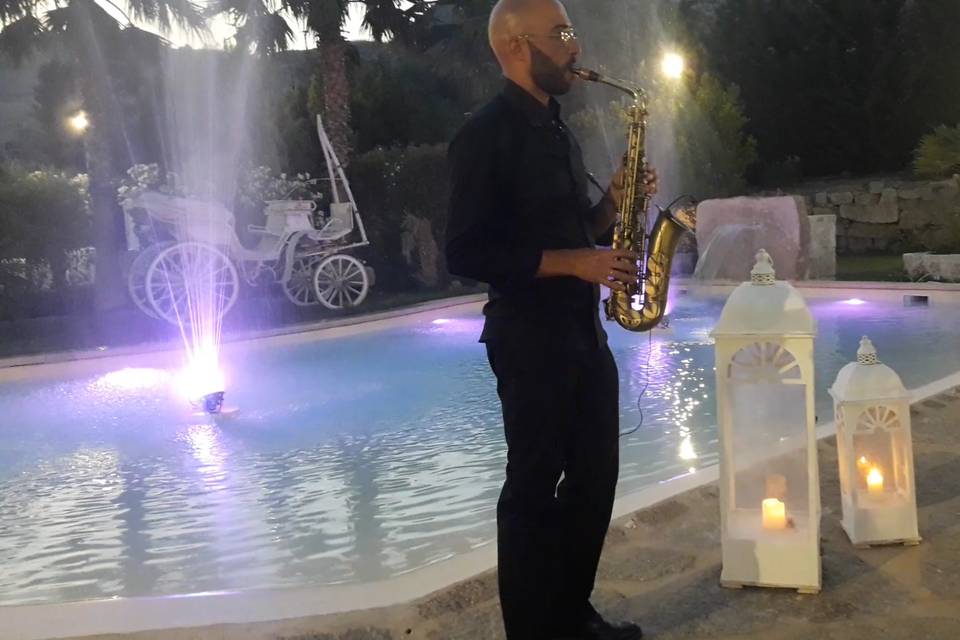 Sax solo
