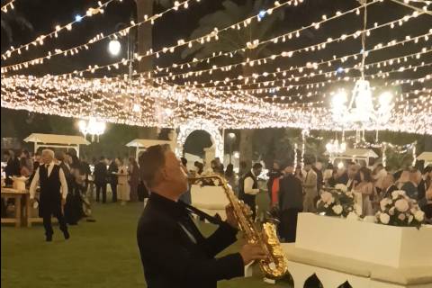 Sax solo
