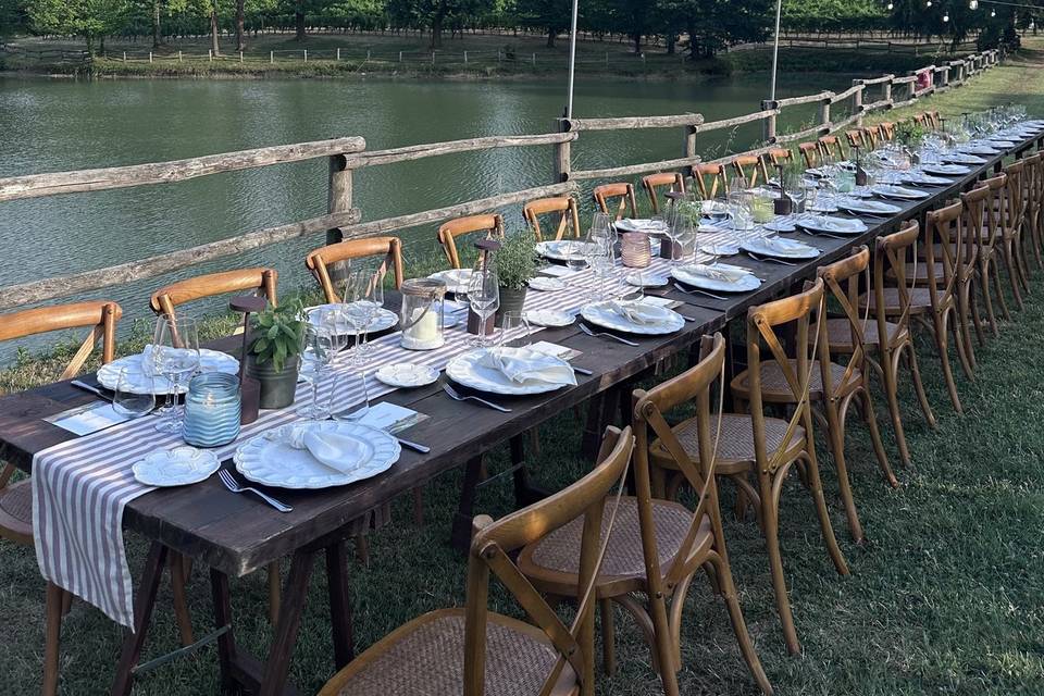 Tavola Rustic Chic